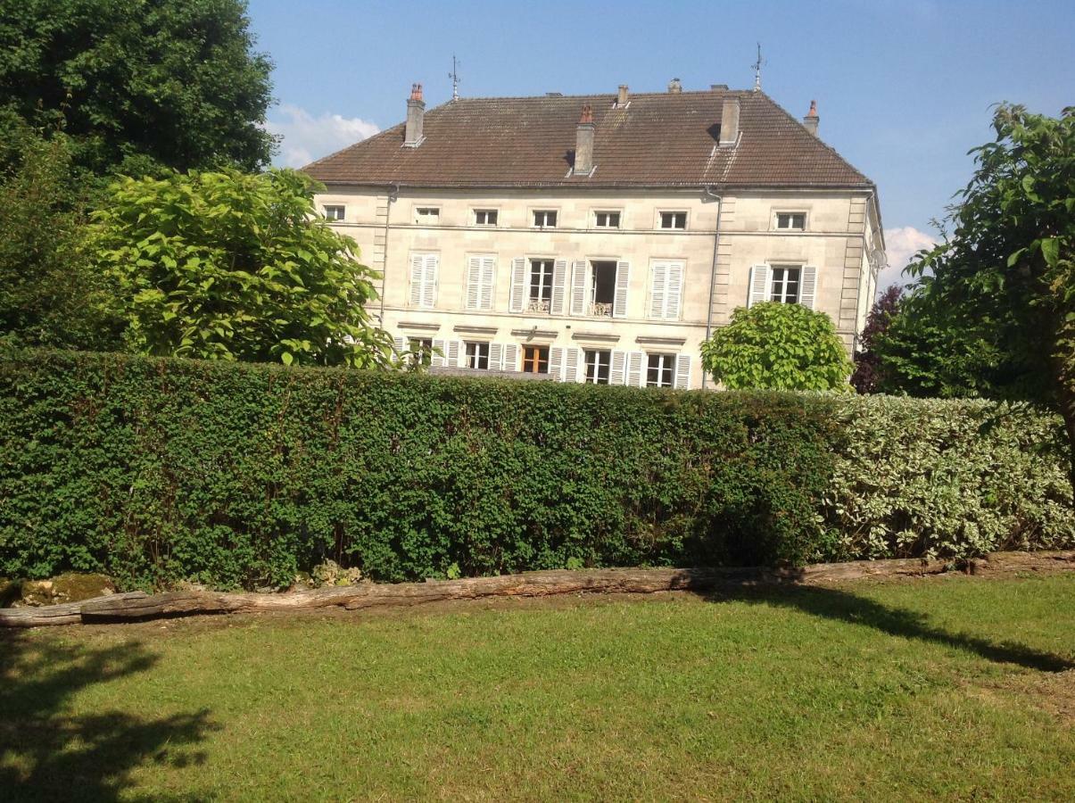 Joie De Vivre Bed & Breakfast Doulevant-le-Chateau Exterior photo